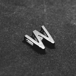 LTR04W.AG kinitro κίνητρο εξαρτήματα κοσμημάτων ασημένια εξαρτήματα κοσμημάτων χονδρική λιανική διακοσμητικά στοιχεία μονογραμματα μονογράμματα